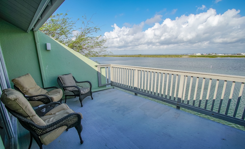 Multi Resorts at Puente Vista 67/71