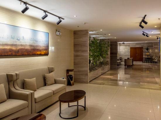Yunshang Caohai Hotel 23/31