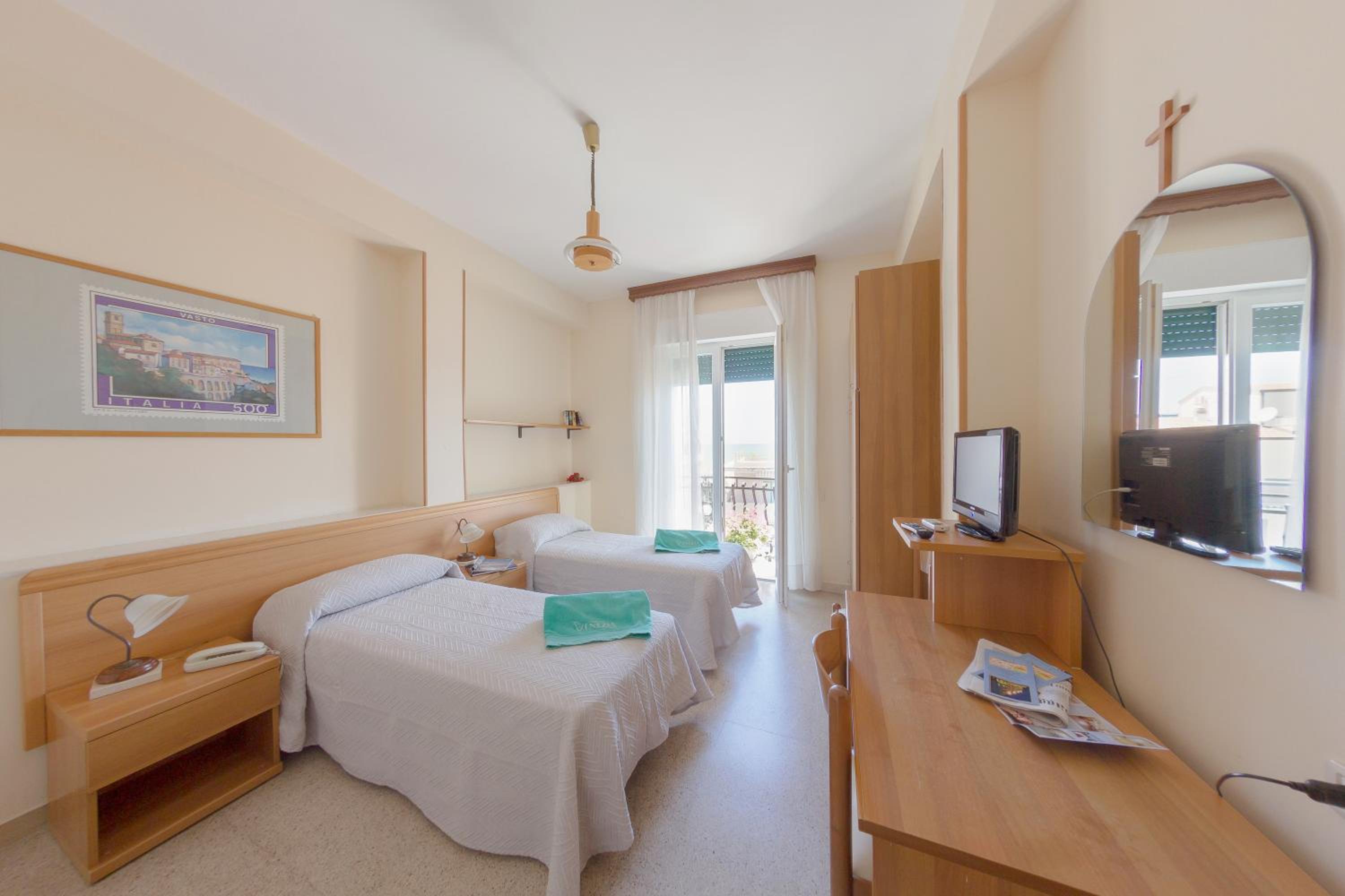 Hotel Venezia Vasto 7/50