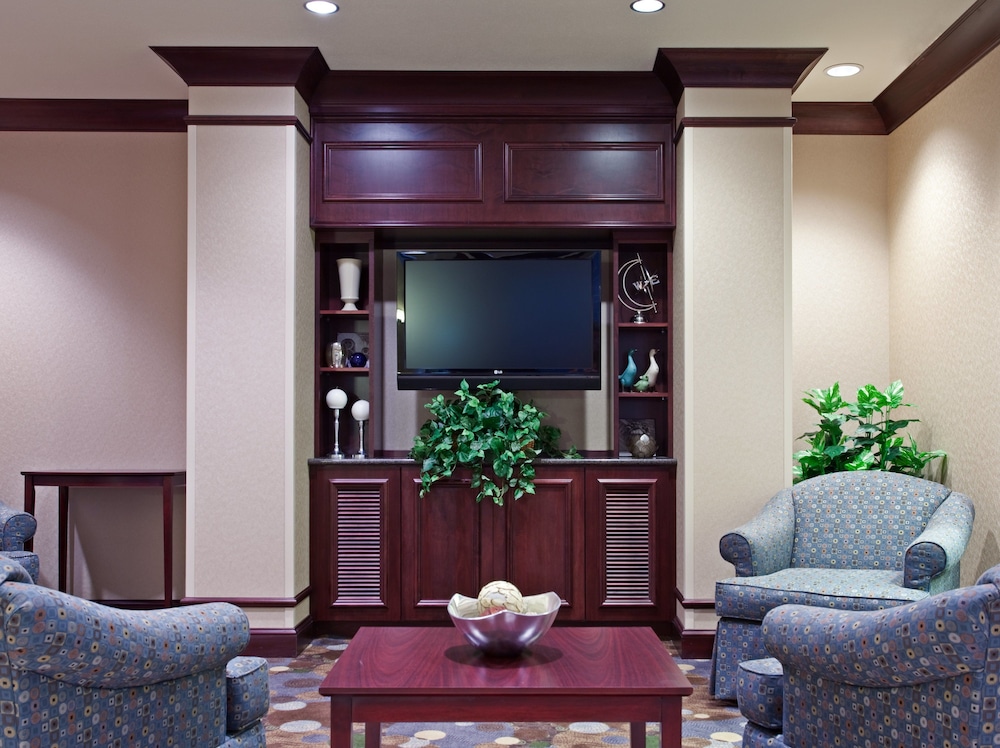 Holiday Inn Express Hotel And Suites Chicago Arpt Area West Ohare 31/46