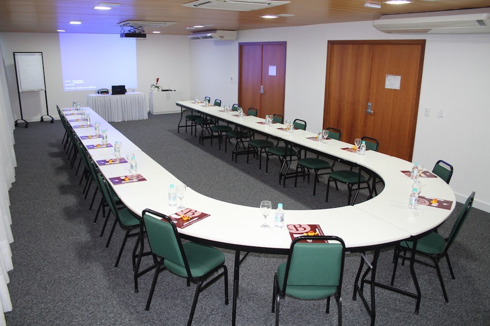 Alameda Vitoria Hotel 27/34