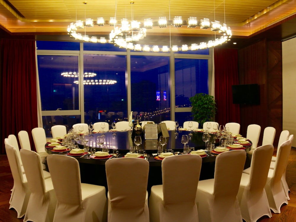 Sofitel Lianyungang Suning 59/71