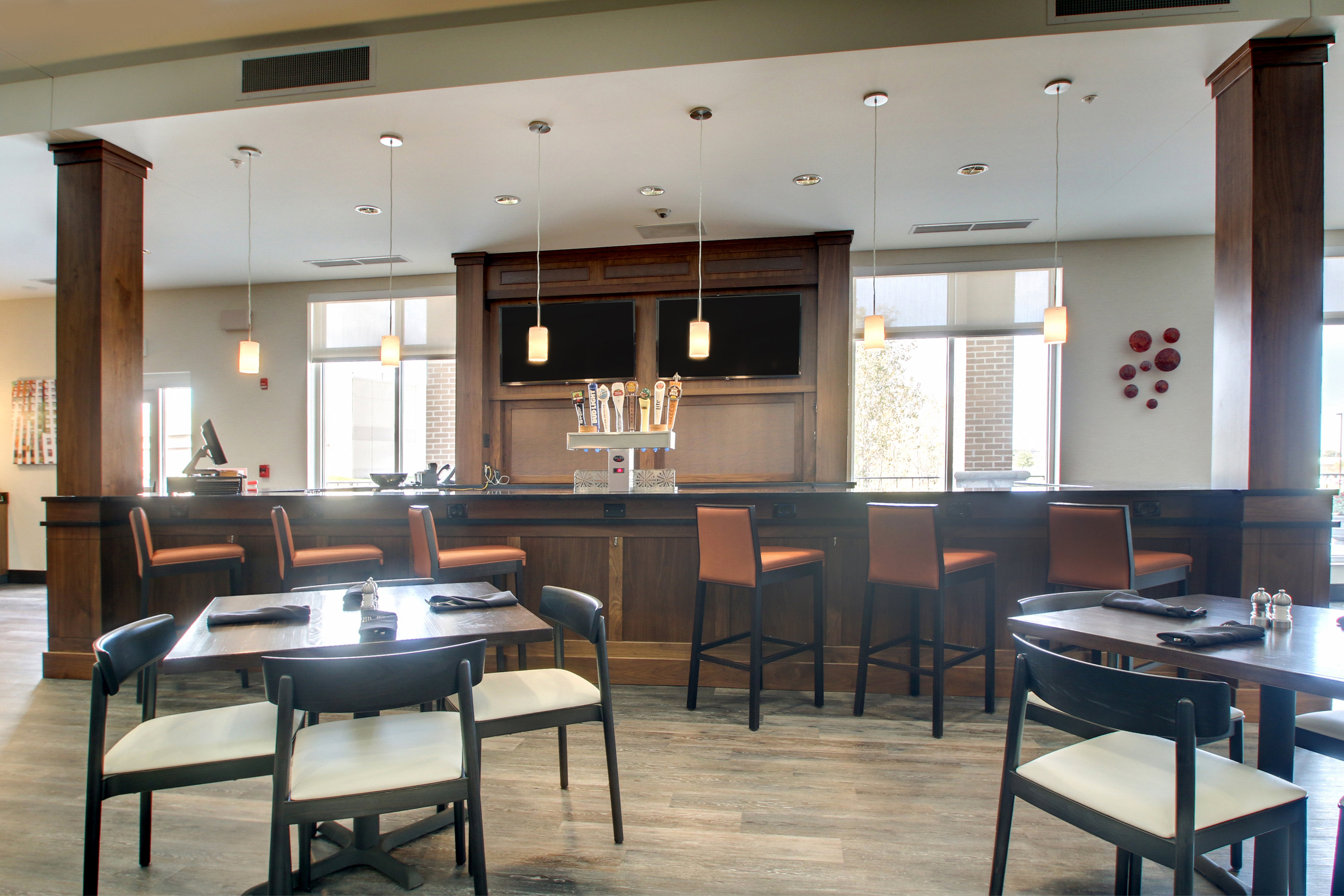 Holiday Inn Peoria At Grand Prairie 41/75