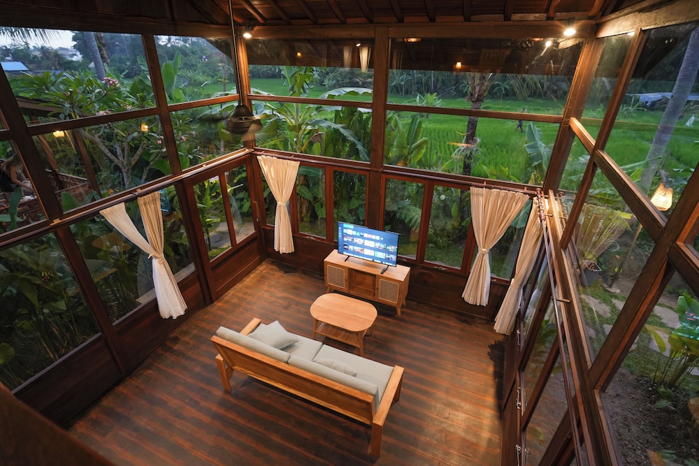 Ubud Art Resort (ex Uma D Mas Villa) 29/48