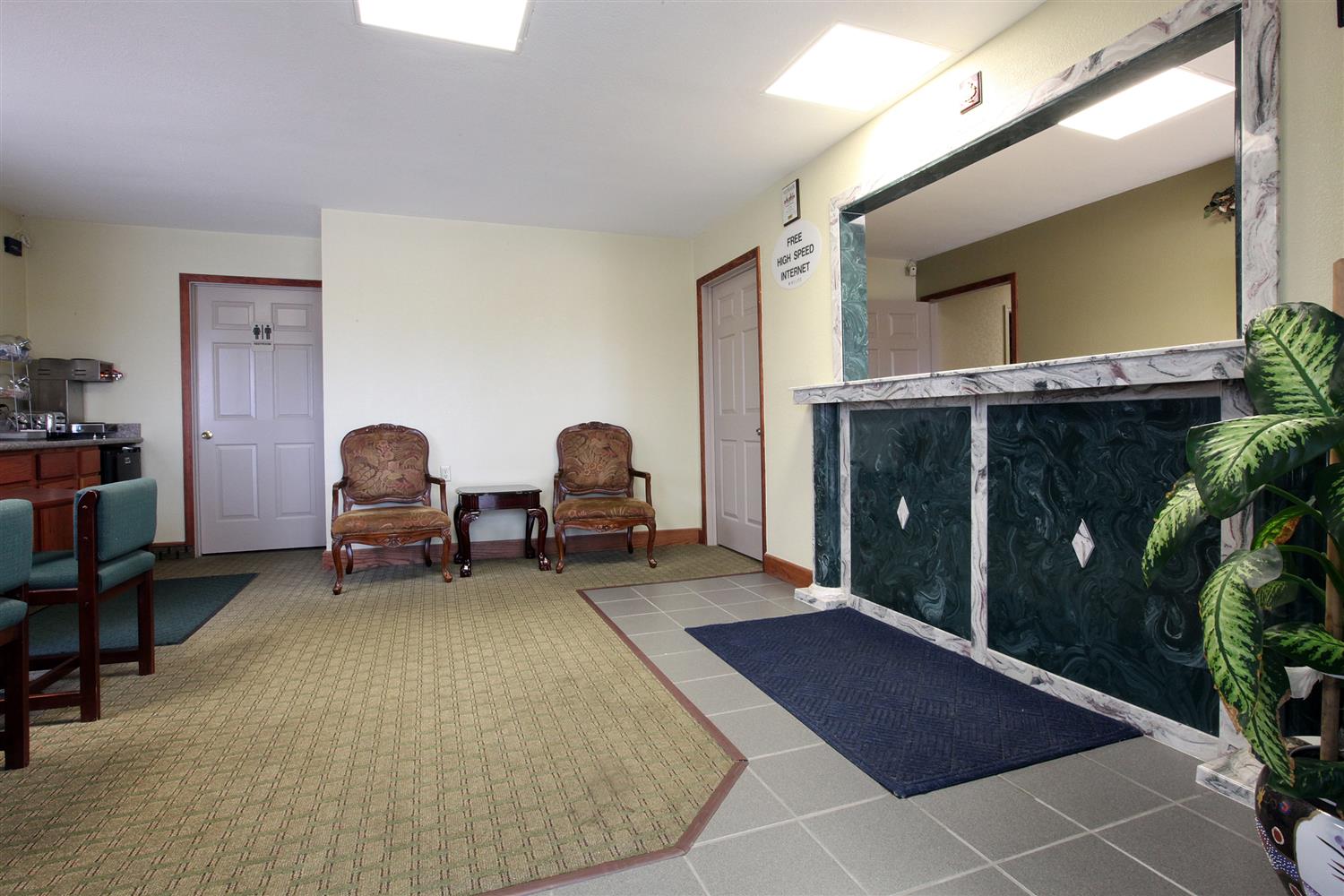Americas Best Value Inn Cabot 5/8