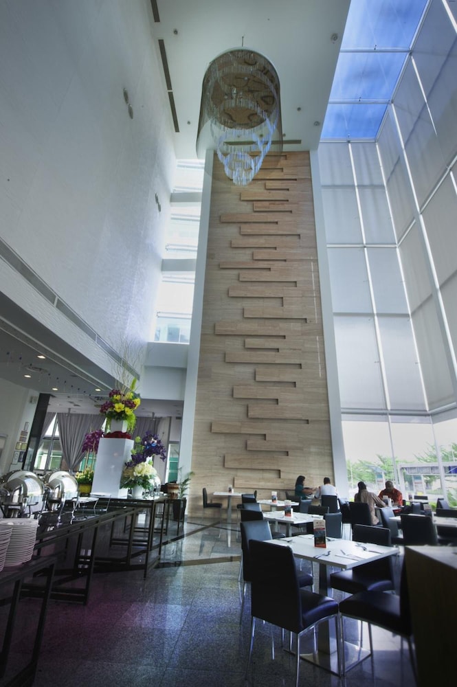 Premiere Hotel Klang 7/50