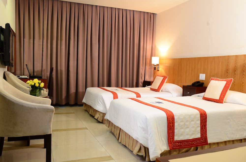 Petro House Hotel 17/84