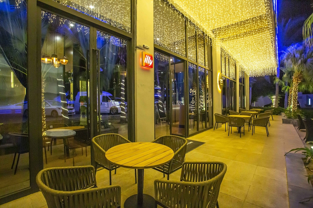 Sanya Serenity Coast Marina Hotel 46/61