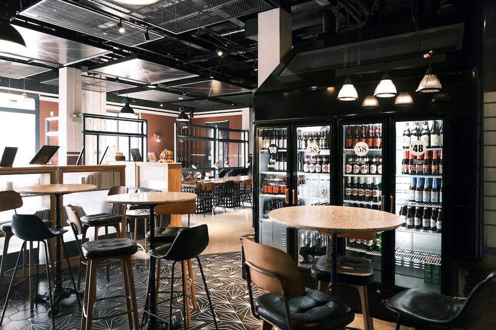 Urside Hotel And Cafe Shanghai 37/50