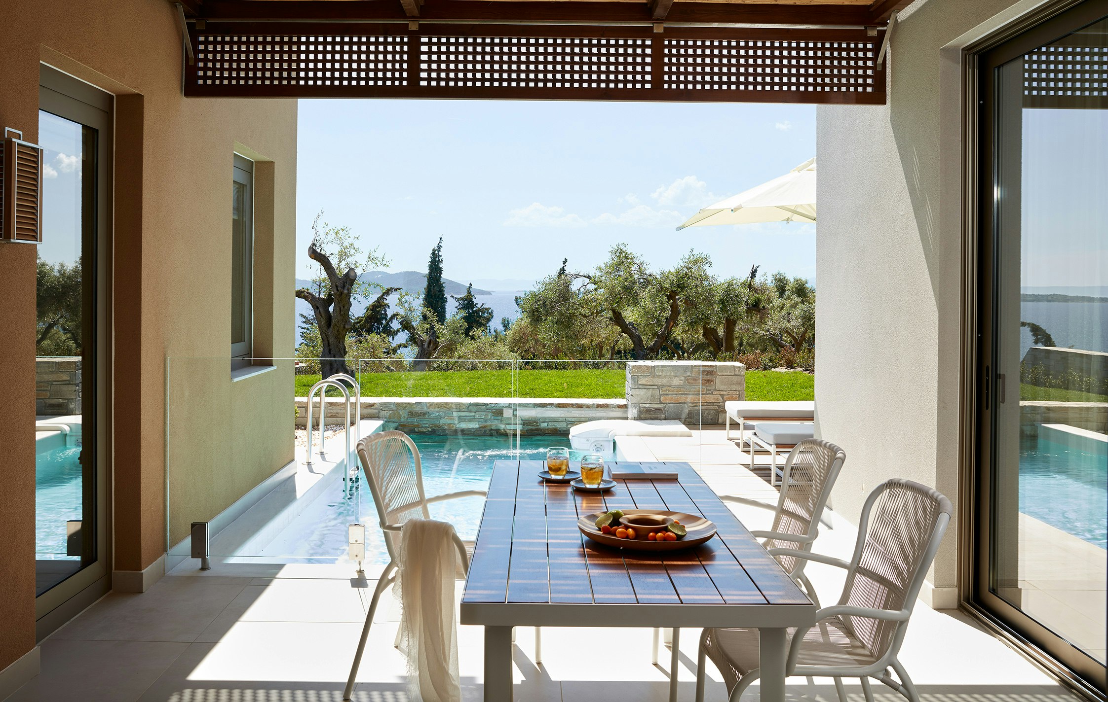 1 Bedroom, Ocean, Villa, Private Garden, with Pool