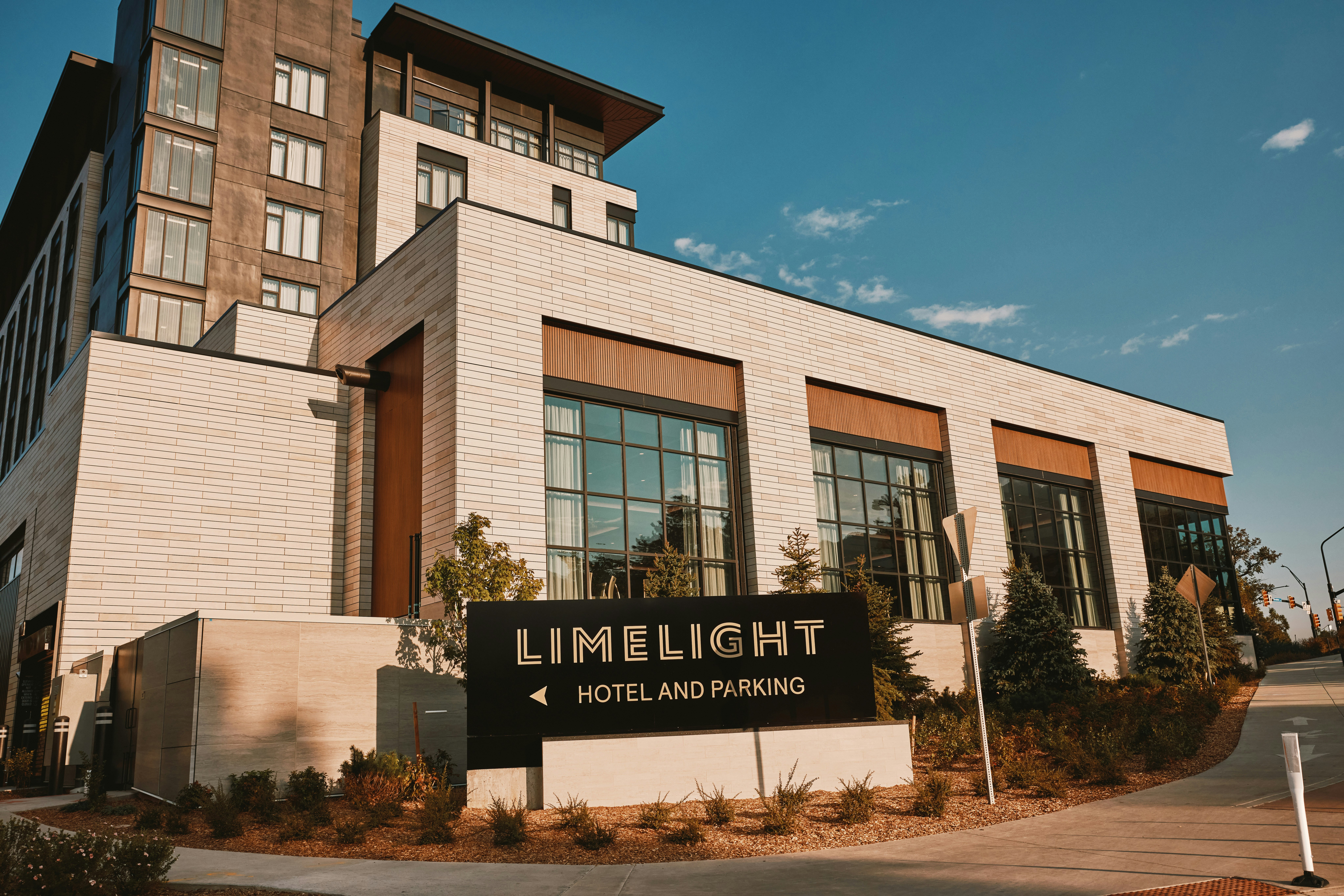 Limelight Boulder 2/50