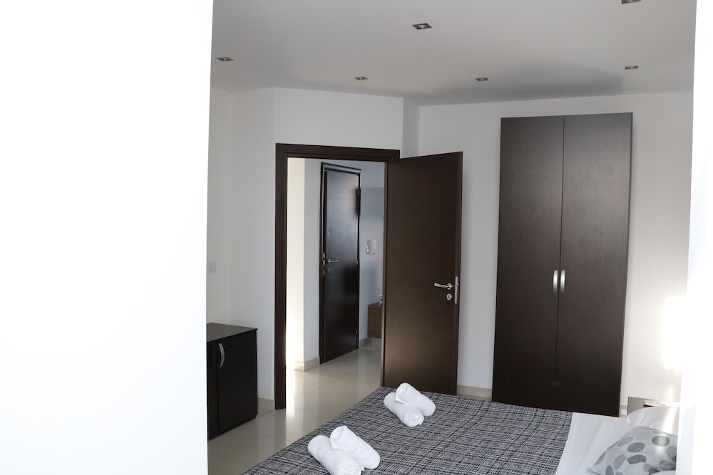 Instyle Aparthotel 30/49