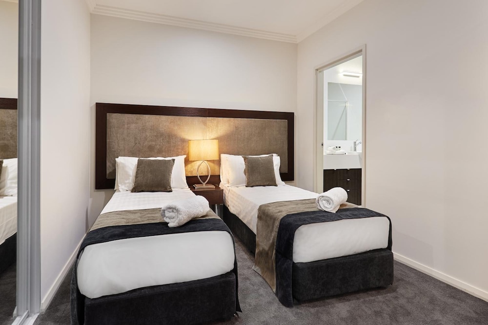 Attika Hotel 10/38