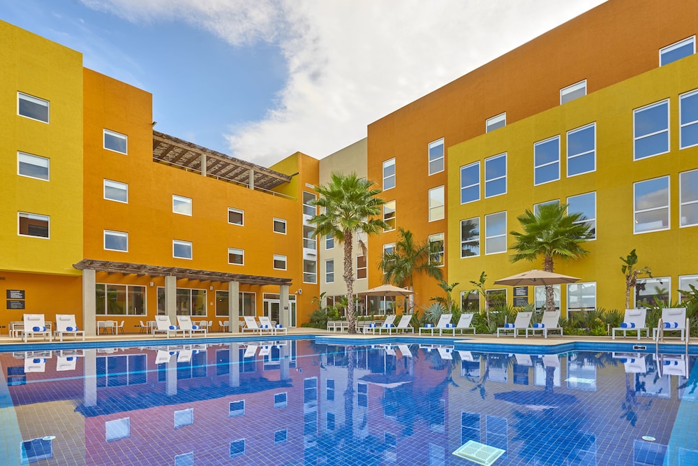 City Express Plus by Marriott Cabo San Lucas 67/69