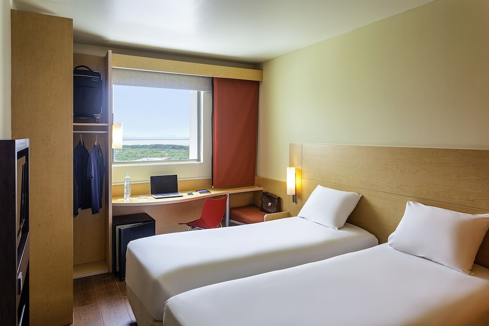 Ibis Styles Abidjan Plateau 12/49