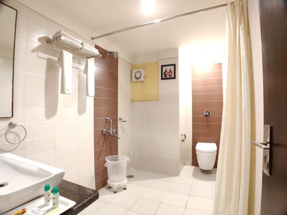 HOTEL SHIV VILAS 25/25