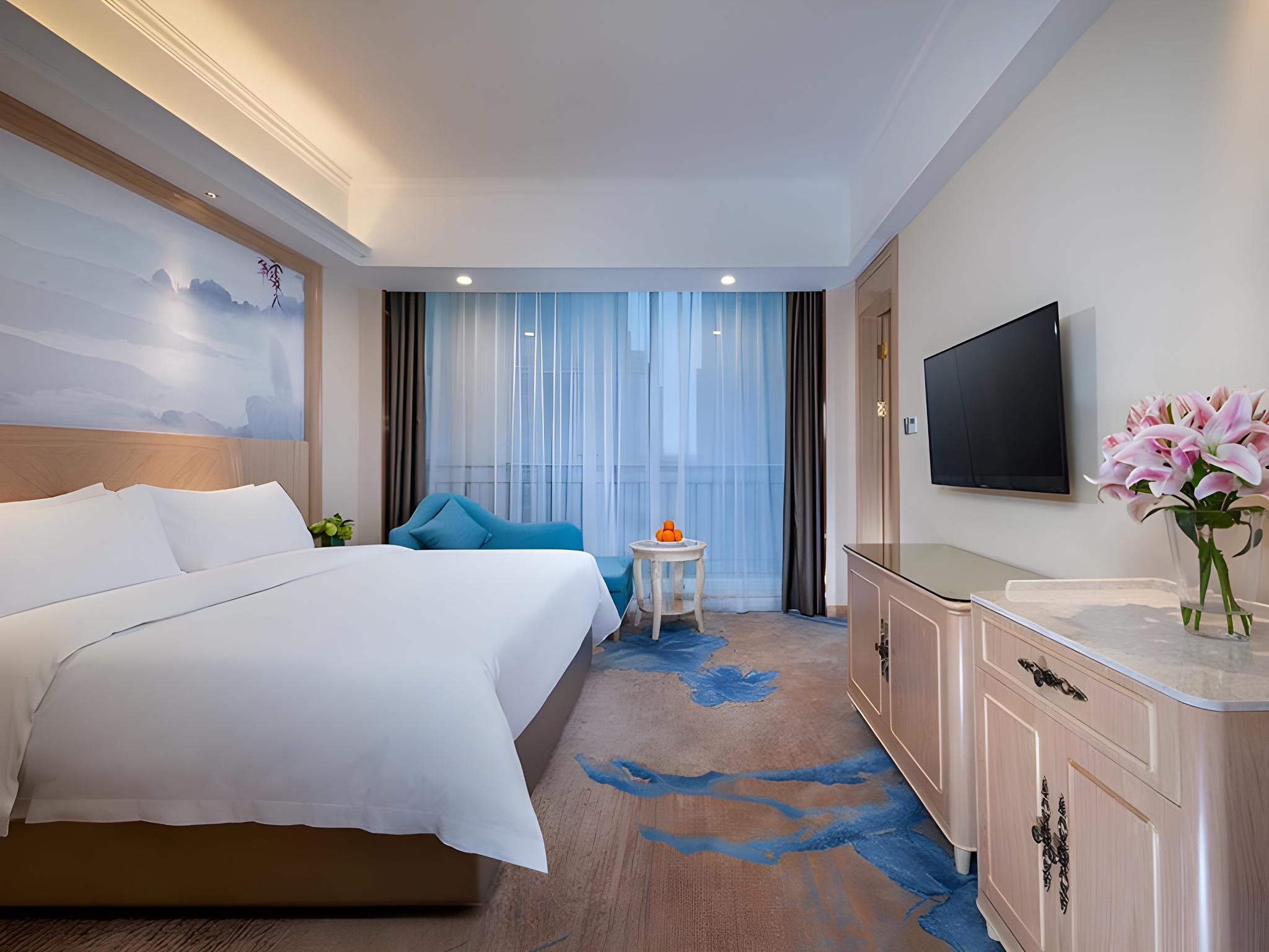 Vienna Hotel (Chongqing West Railway Station Baguocheng) 16/34