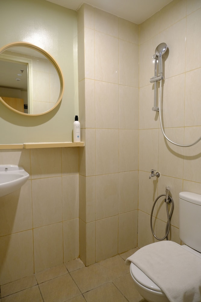 Hotel Osaka Pik 2 33/38
