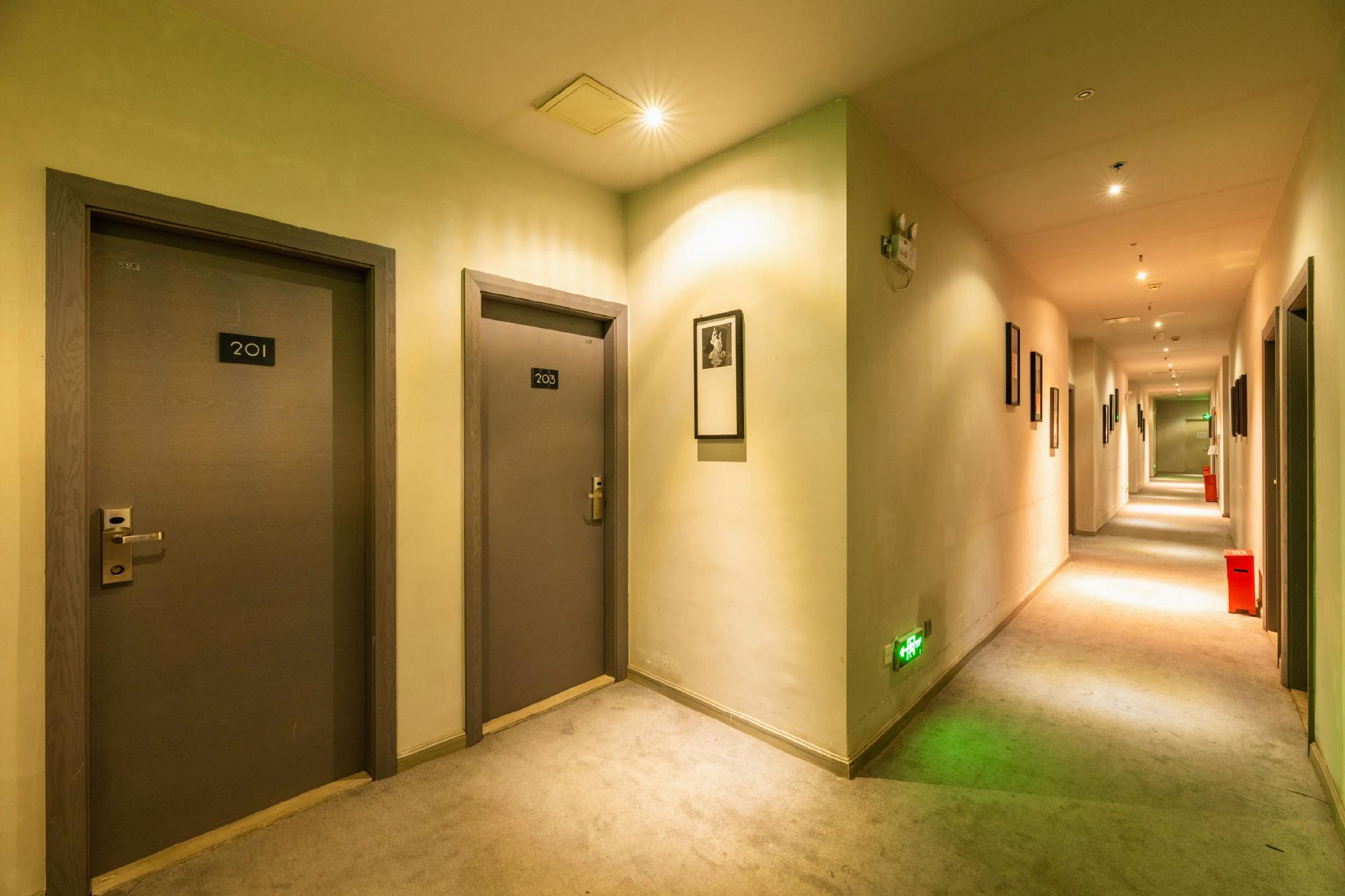 Yonghe Business Hotel Guangzhou 14/19