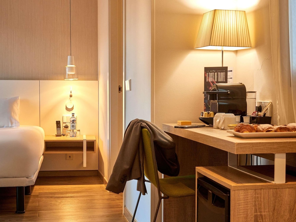 Mercure Barcelona Condor 37/75
