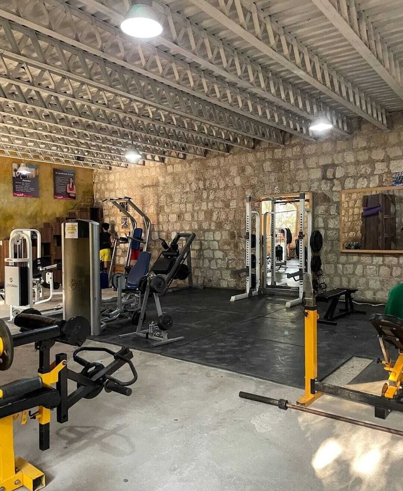Mayan Hills Hotel 19/39