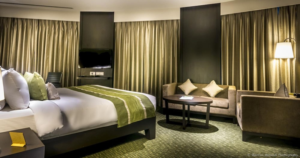 Rodas An Ecotel Boutique Hotel 9/28