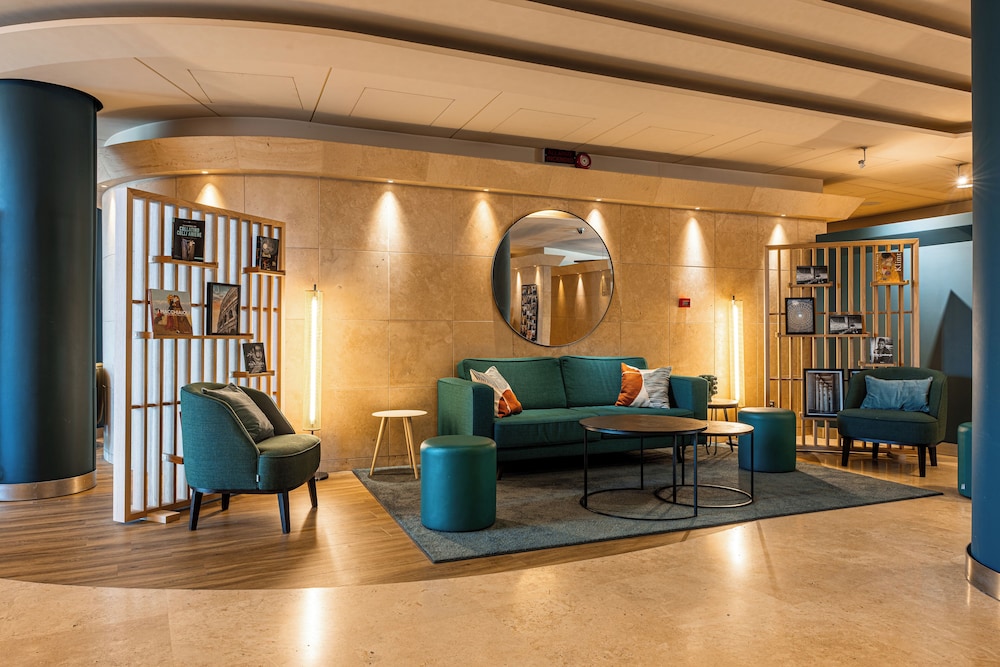 Novotel Roma Est 55/77