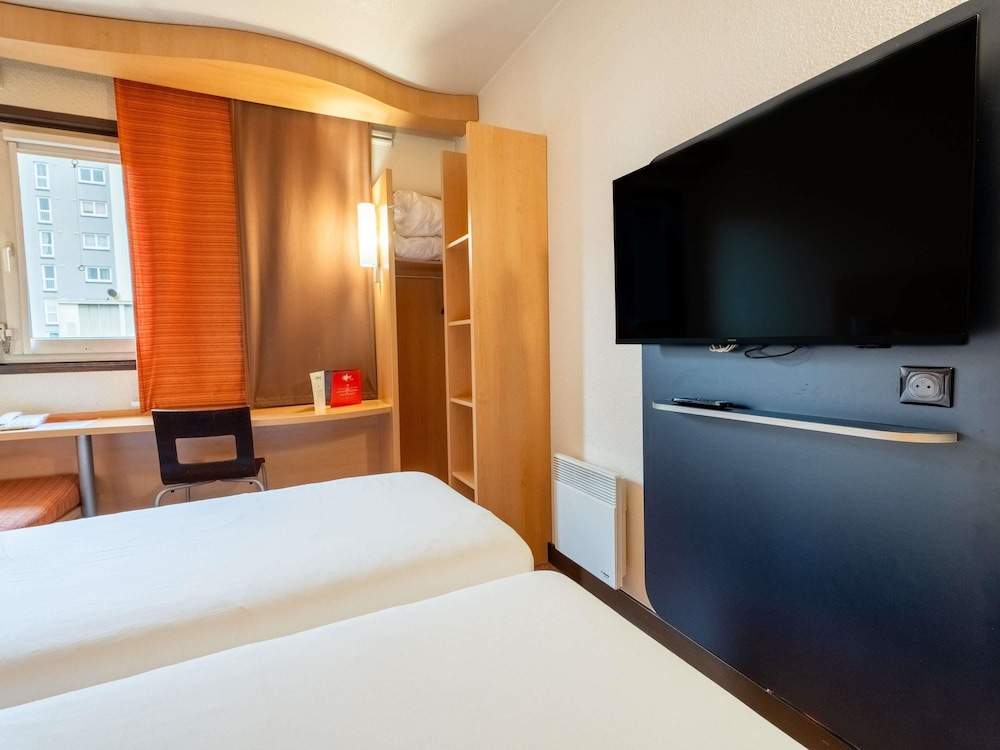 Ibis Paris Pont De Suresnes 20/58