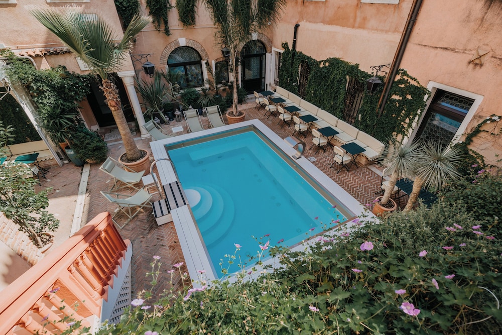 Hotel Giorgione 83/87