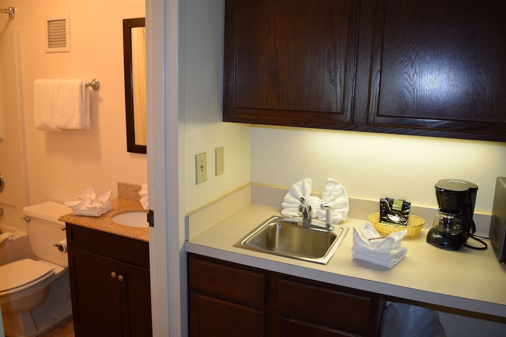 Bluegrass Extended Stay Hotel 35/57