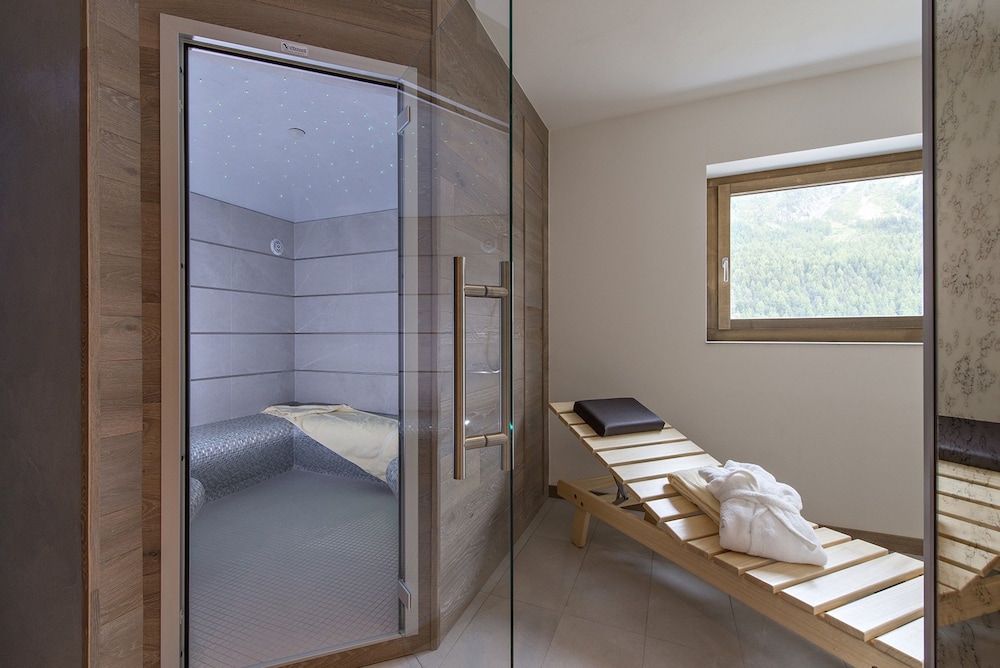 Hotel Piz St. Moritz 41/68