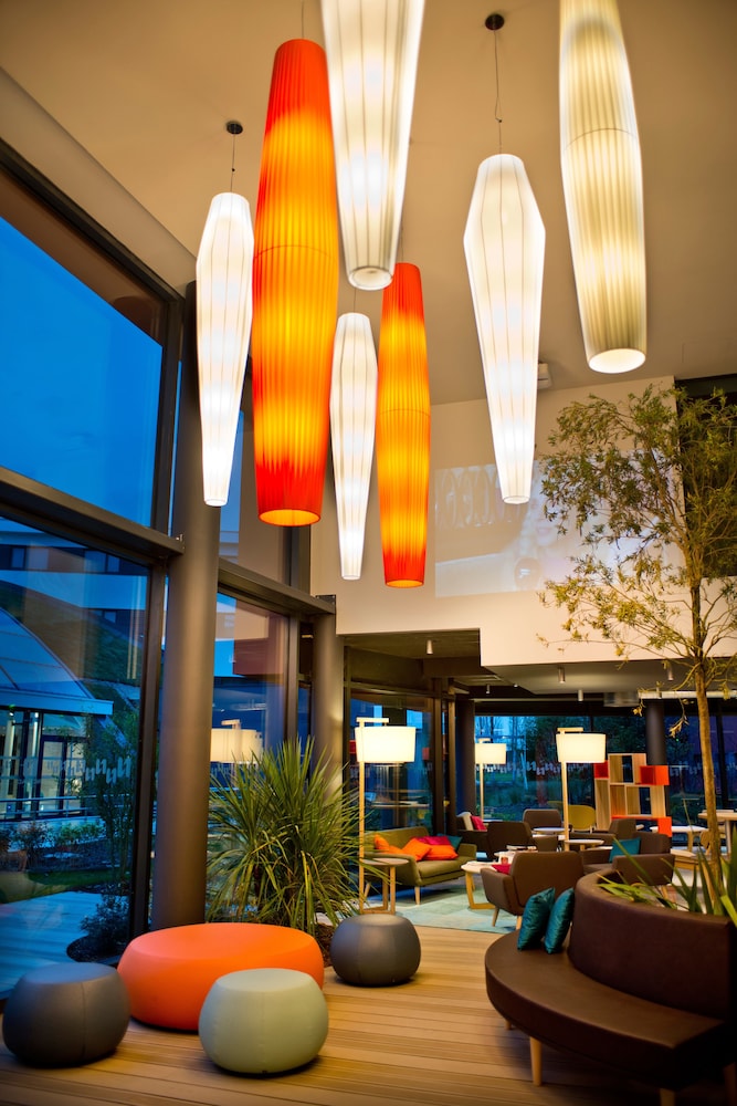 Nomad Hotel Roissy Cdg 43/48