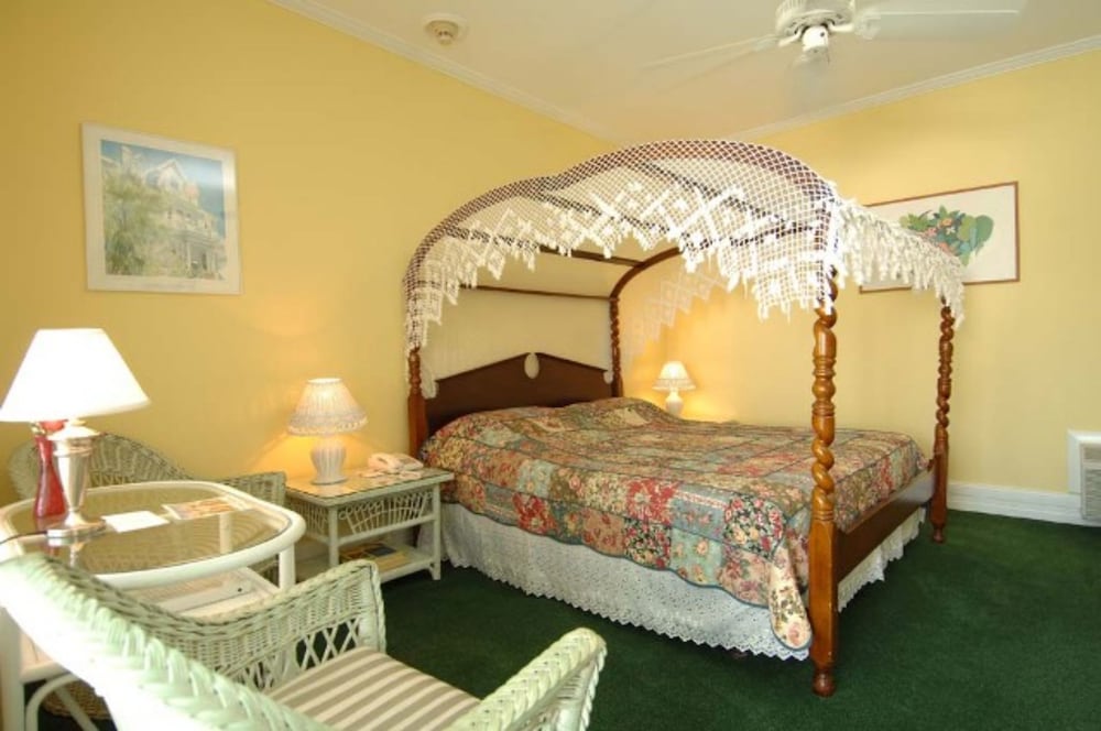 Amsterdams Curry Mansion Inn 13/72