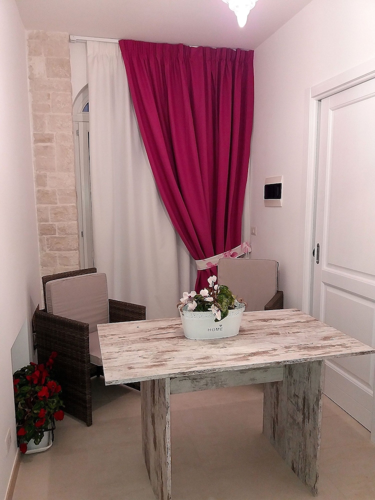 CASALE PORTO CONTESSA 8/57