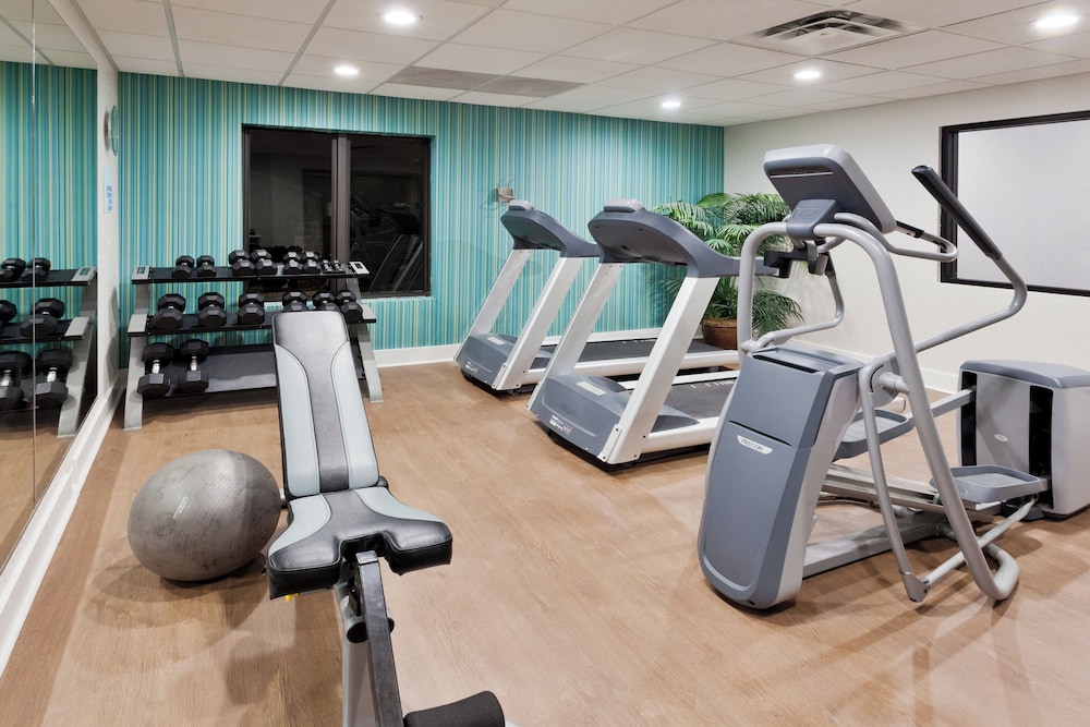 Holiday Inn Express Hotel And Suites Rome East 26/50