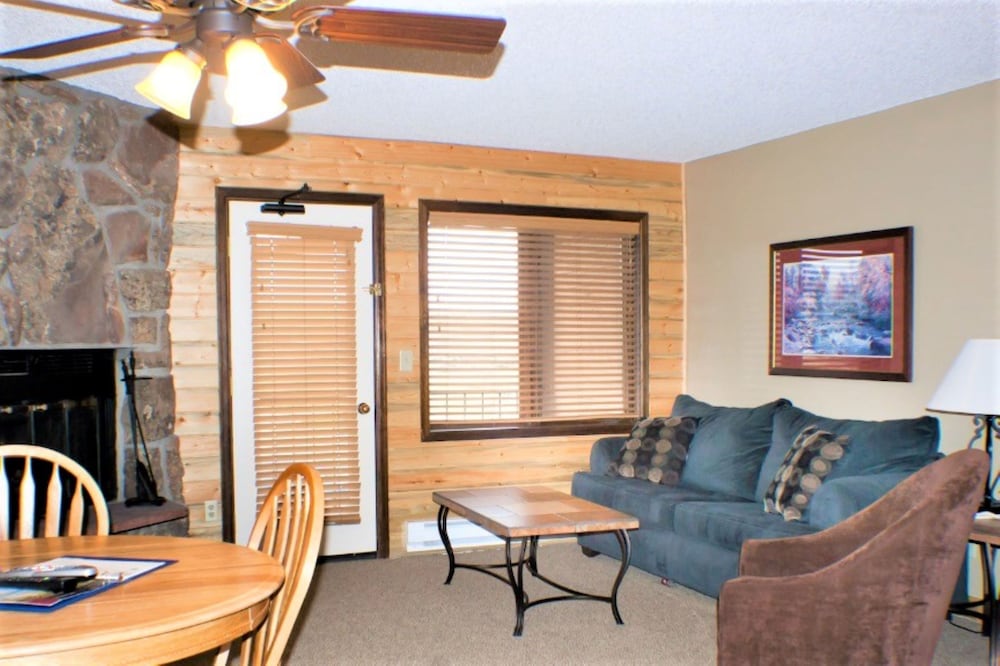 Inn at SilverCreek 38/75