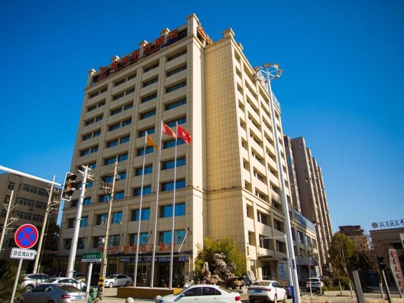 GreenTree Eastern Fuyang Yingdong District South Guoyang Road Hotel in FUYANG