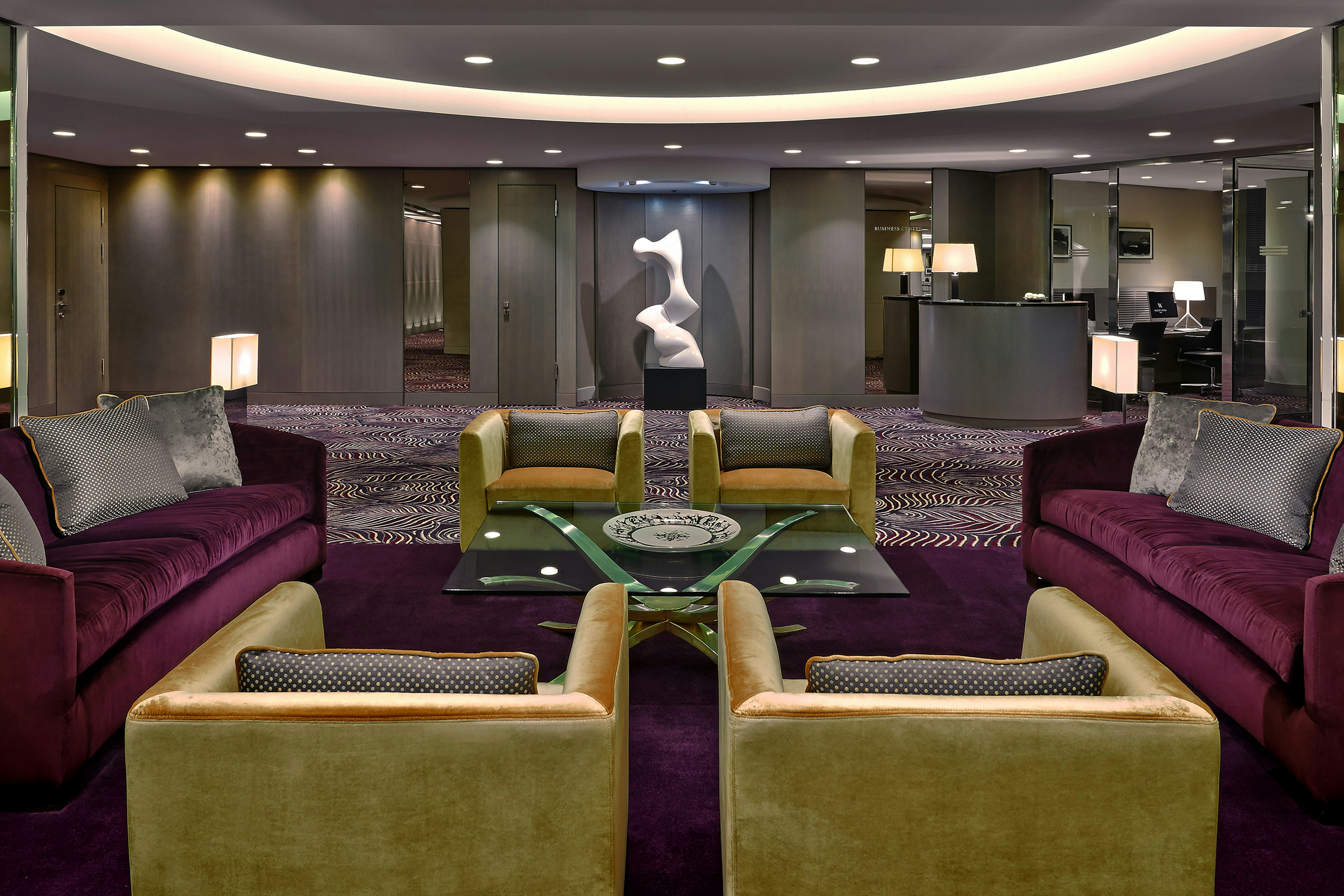 Waldorf Astoria Hotel 36/68
