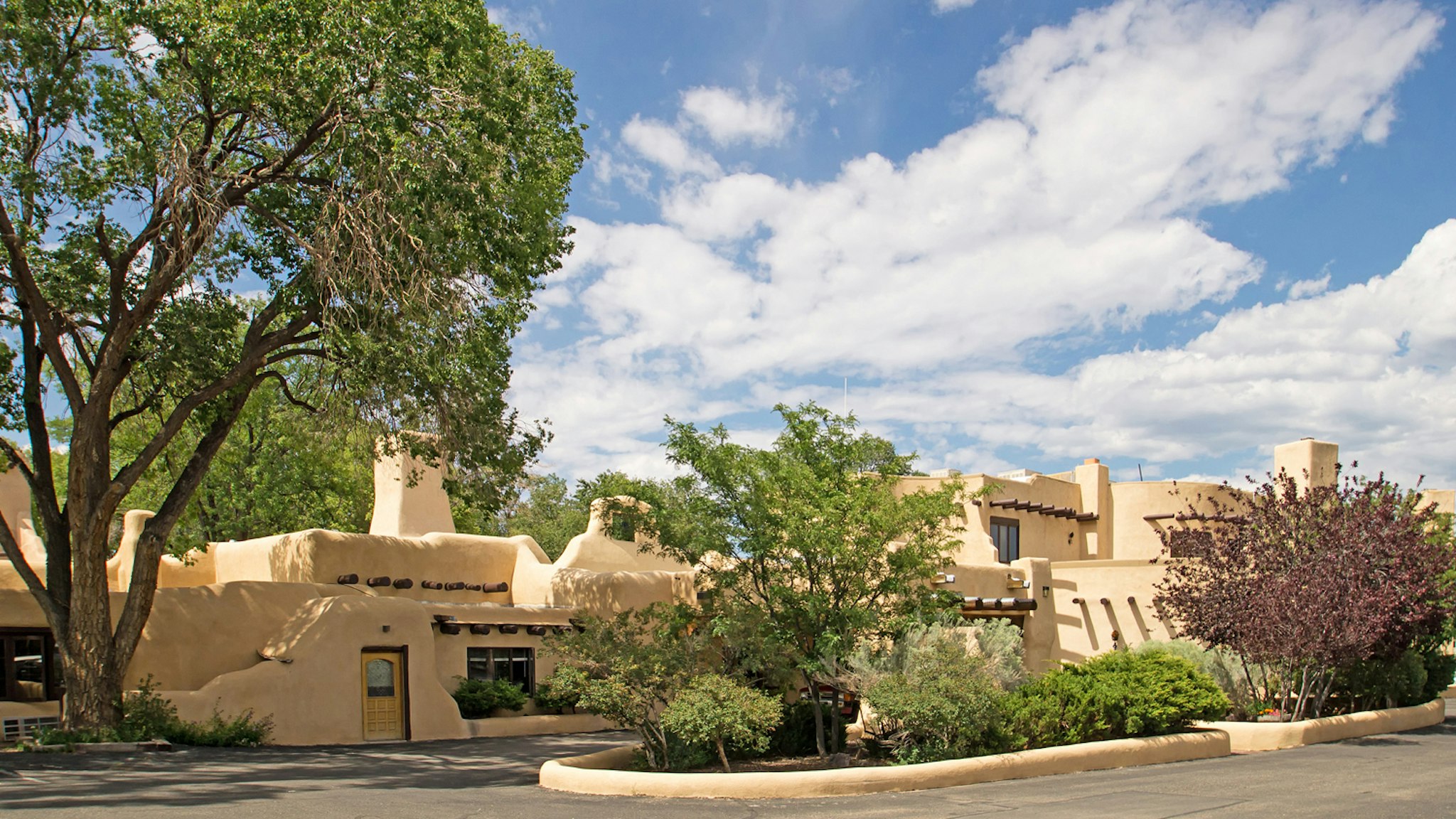 Sagebrush Inn Suites 73/81