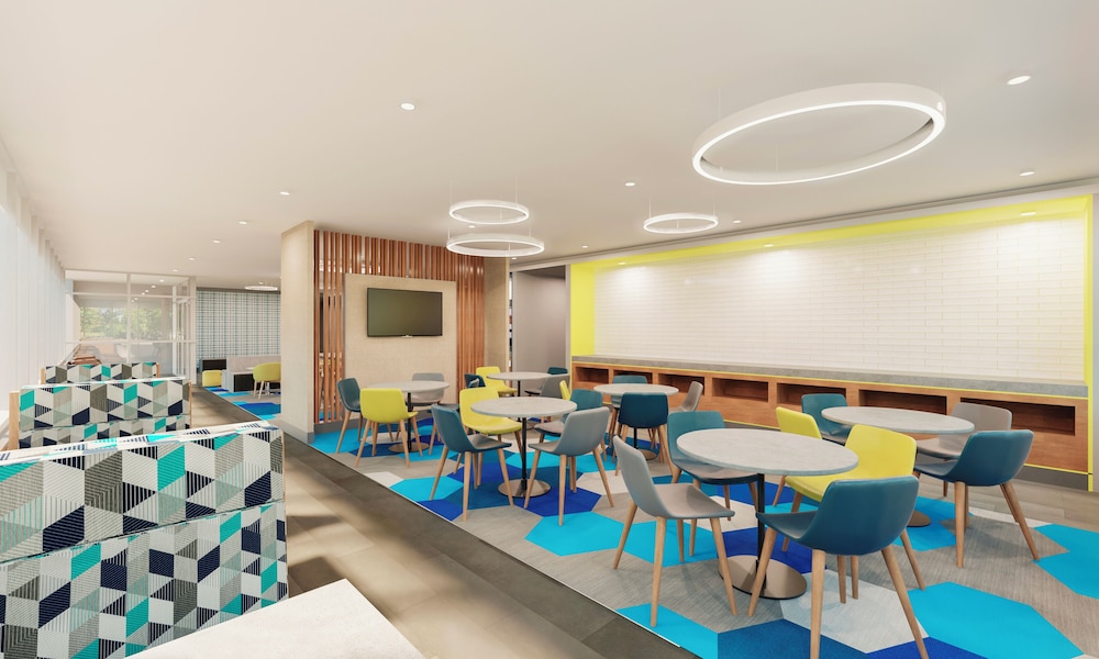 Microtel Inn and Suites by Wyndham Prattville Montgomery 38/50