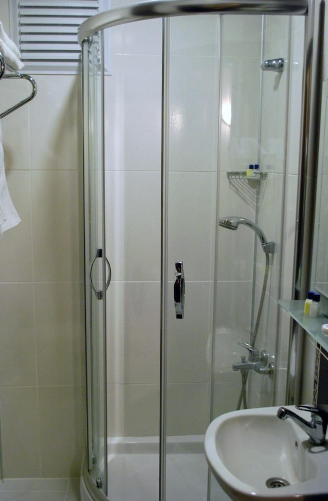 Double Room  ( Non-Refundable )