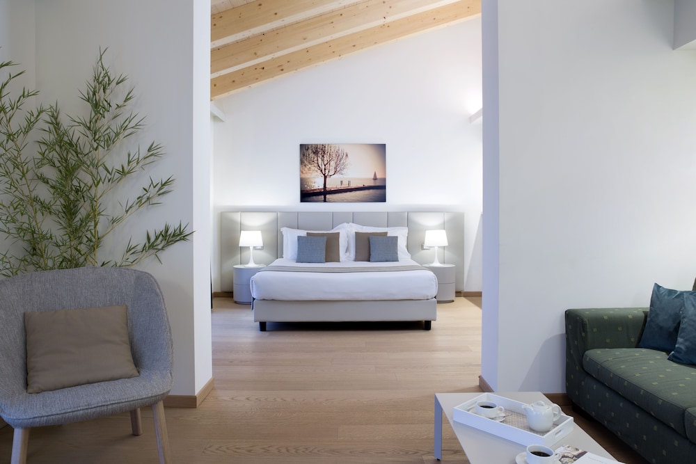 Leonardo Hotel Lago di Garda - Wellness and Spa 57/81