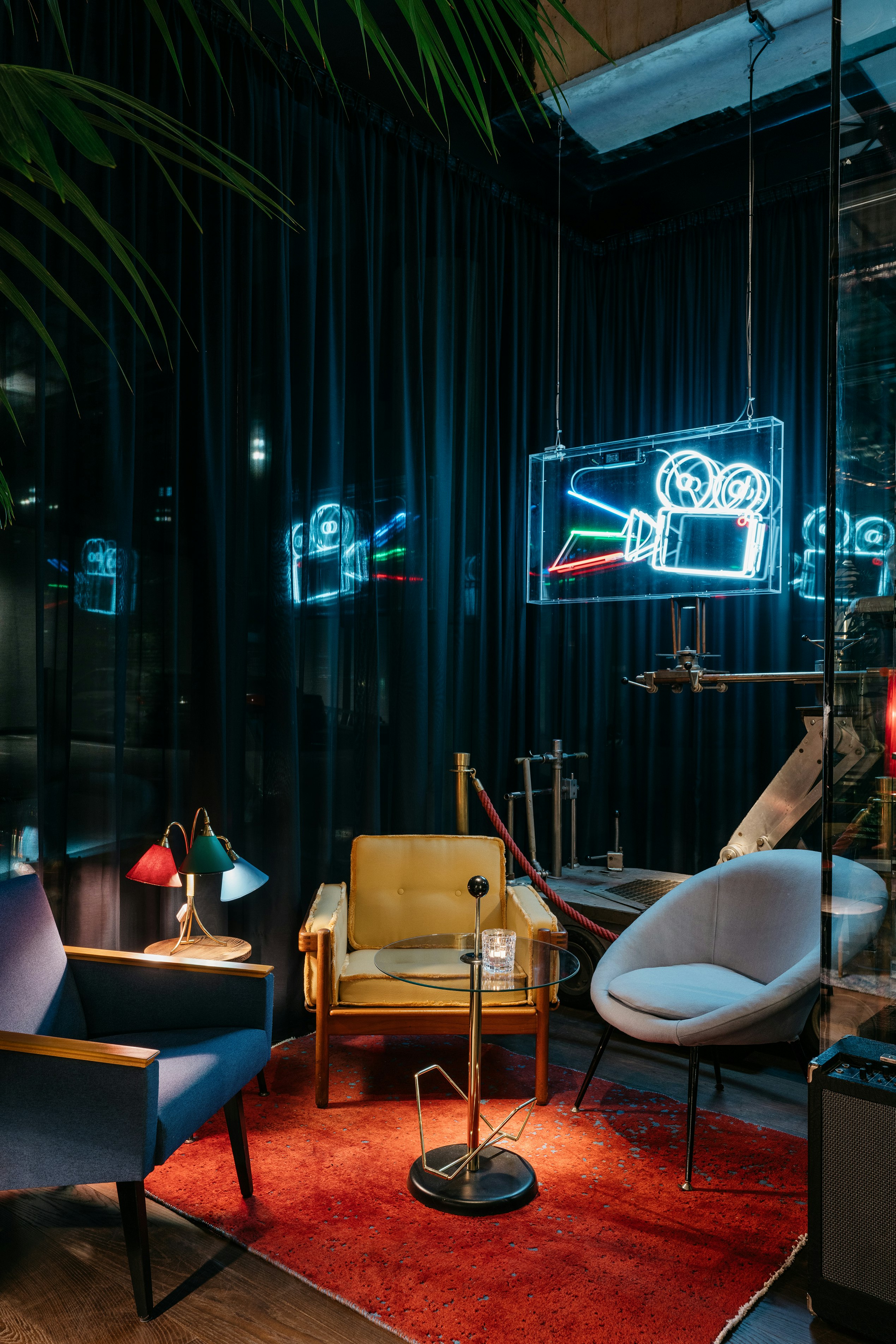 Ruby Ella Hotel Cologne 50/50