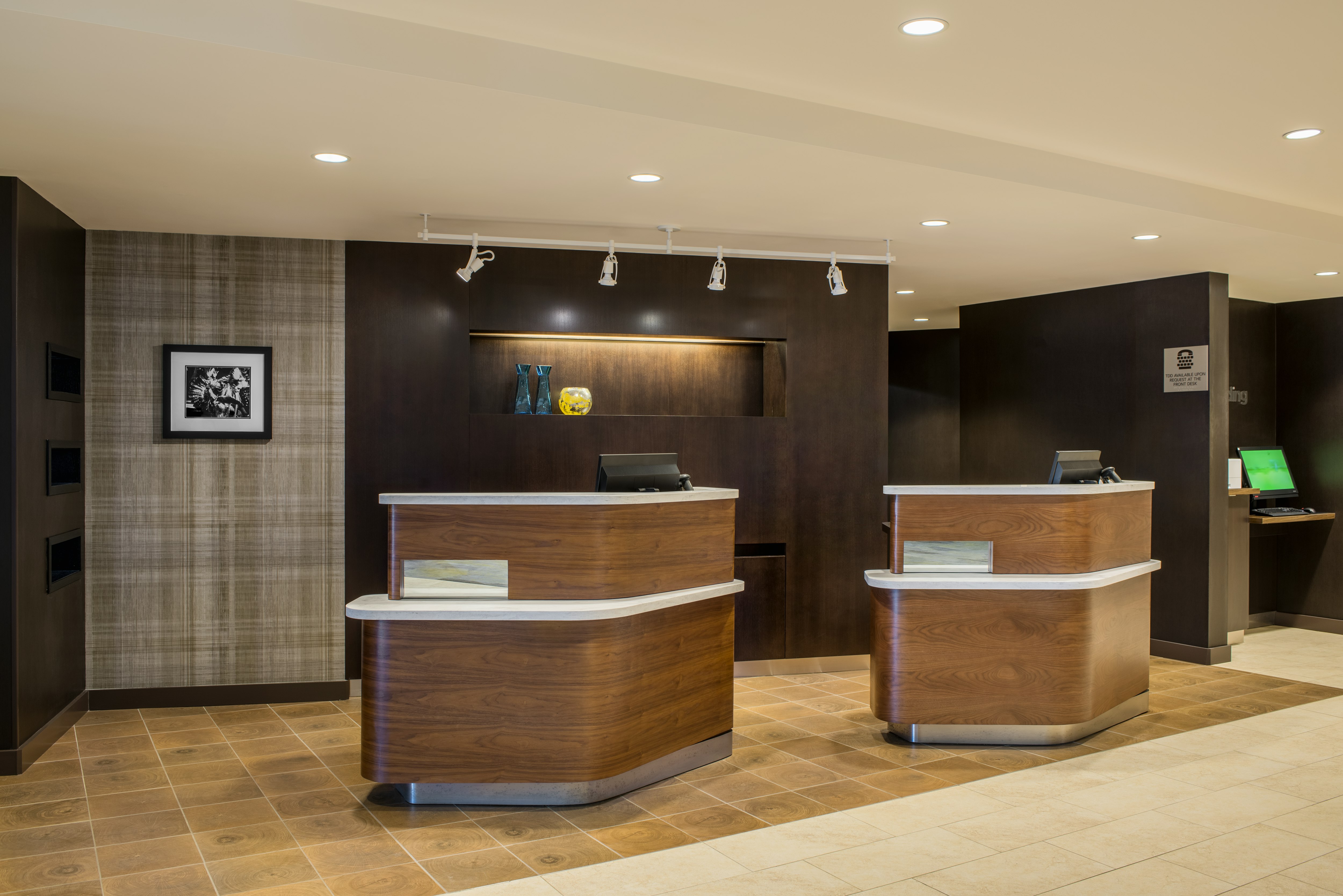 Hotel Dene & Conference Centre 1/29