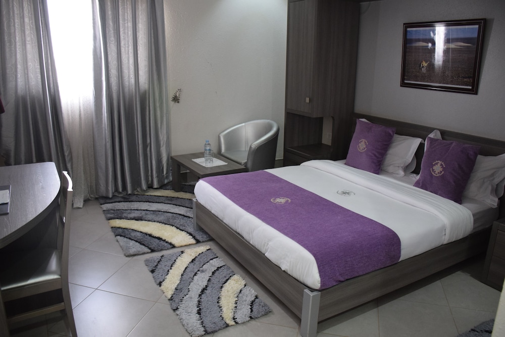 Nouakchott Hotel 14/50