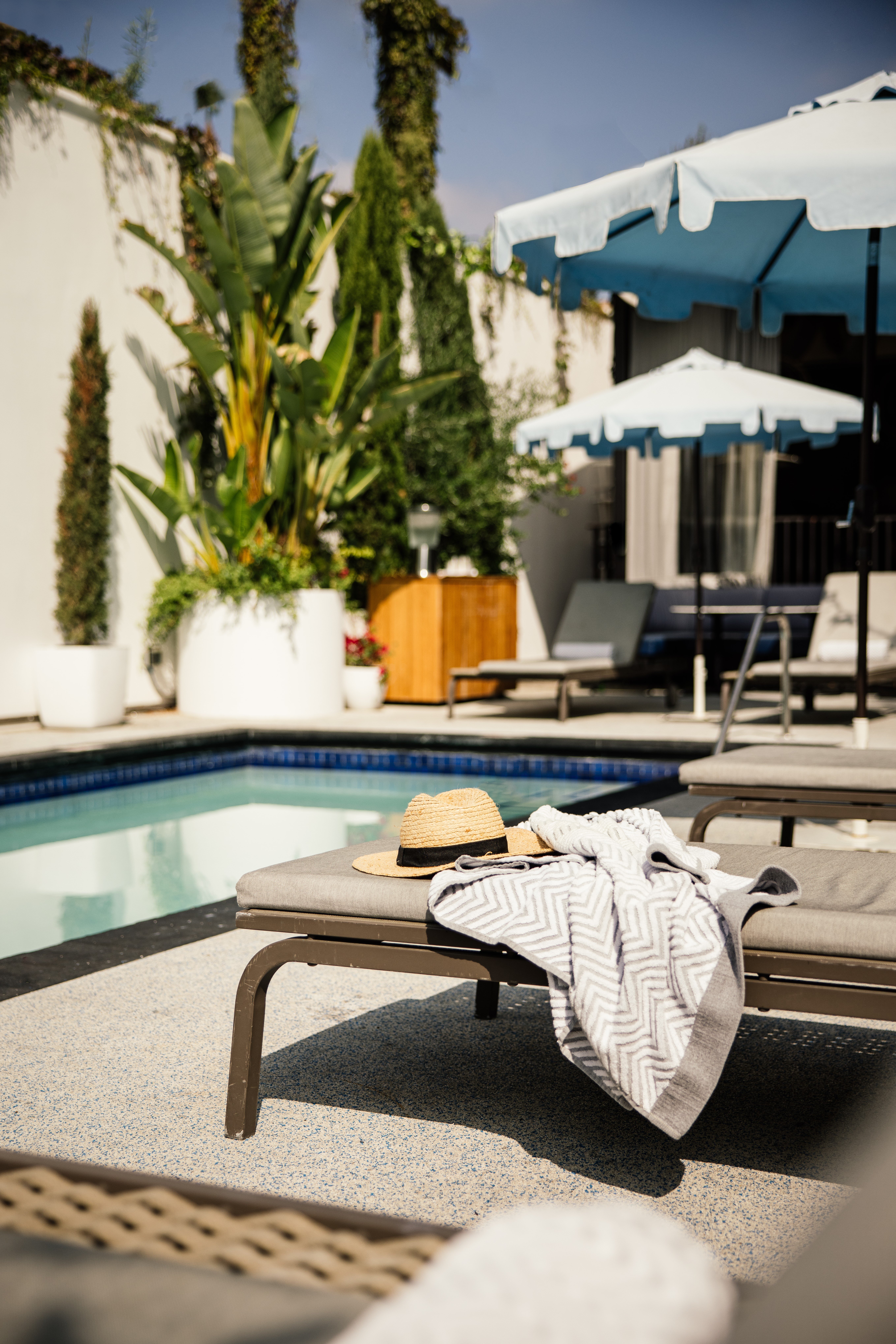 Kimpton La Peer Hotel 80/82