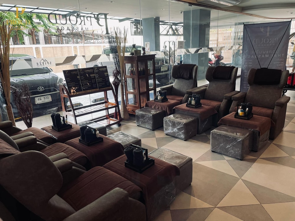 Spittze Hotel Pratunam 30/50