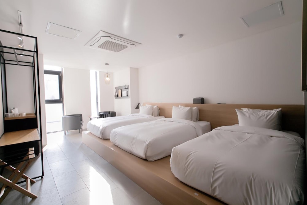 Gangneung Boutique Hotel Bombom 8/34