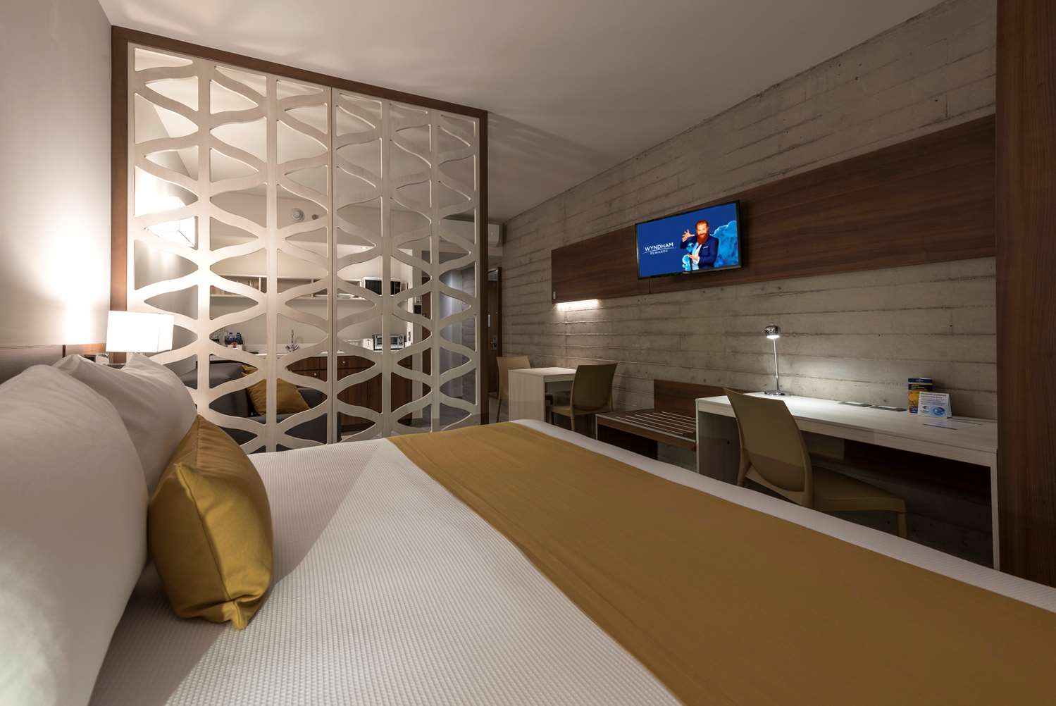 Microtel Inn Suites By Wyndham San Luis Potosi 7/33