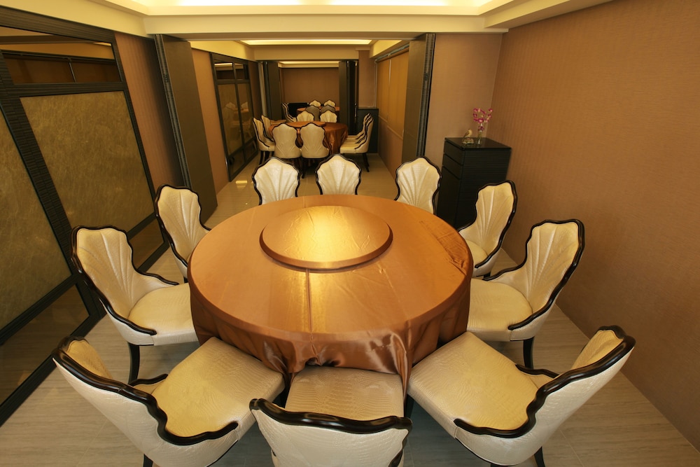 Nest Hotel 31/45